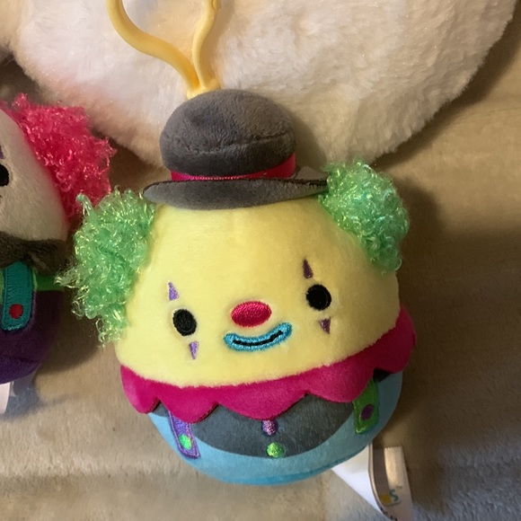 Resul clown squishmallow clips NWT - Picture 1 of 2